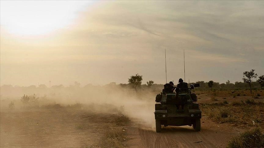 فرنسا تعلن مقتل اثنين من جنودها في مالي