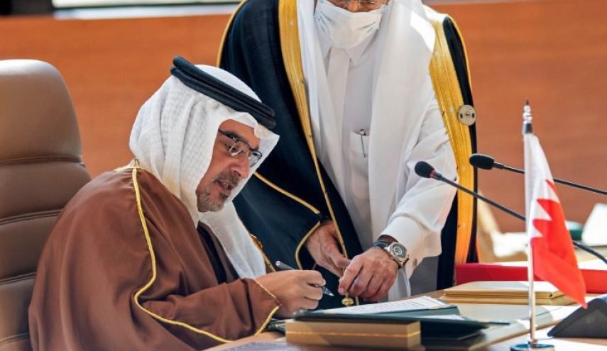 البحرين تدعو قطر لبحث القضايا 
