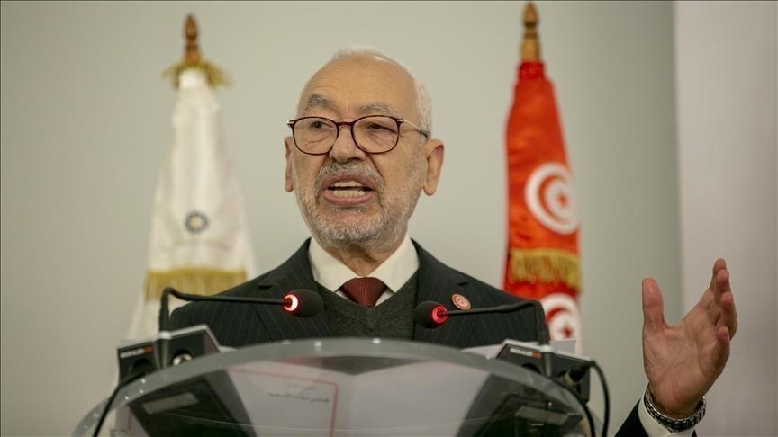 الغنوشي يطرح مبادرة لحل الأزمة السياسية في تونس