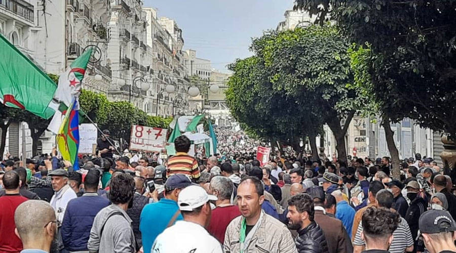 الجزائر.. خروج مسيرة بالعاصمة في الثلاثاء الـ 112 من الحراك الشعبي