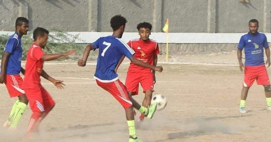 النجم يسقط بثنائية أمام مكيراس في افتتاحية دوري عريب الرمضاني