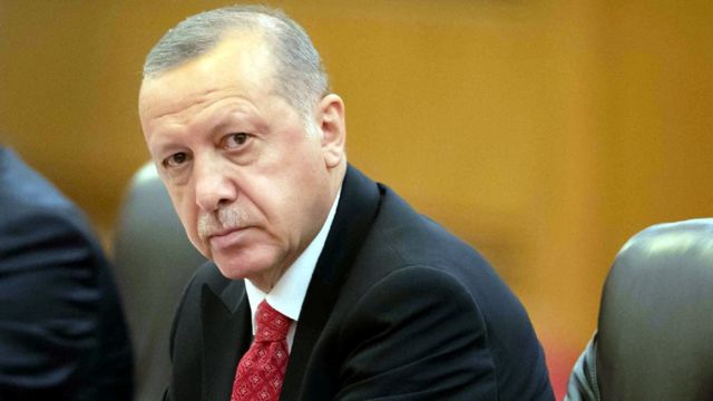 أردوغان: نخوض نضالا ضد مثلث الشر في الاقتصاد