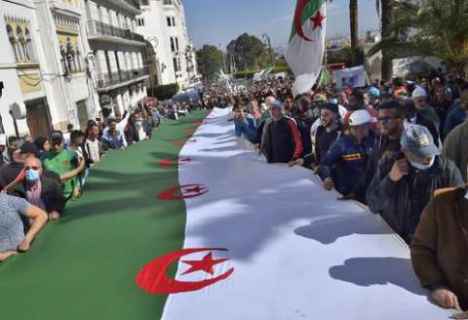 الجزائر: منع المسيرات غير المرخصة مسبقا