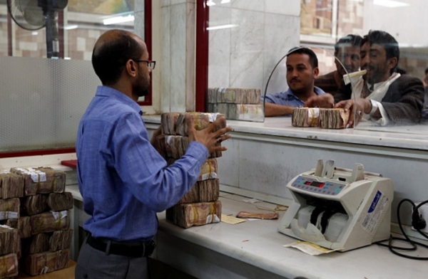 الخبير الاقتصادي «مصطفى نصر» : منع تداول العملة الجديدة أخطر خطوة للتقسيم.