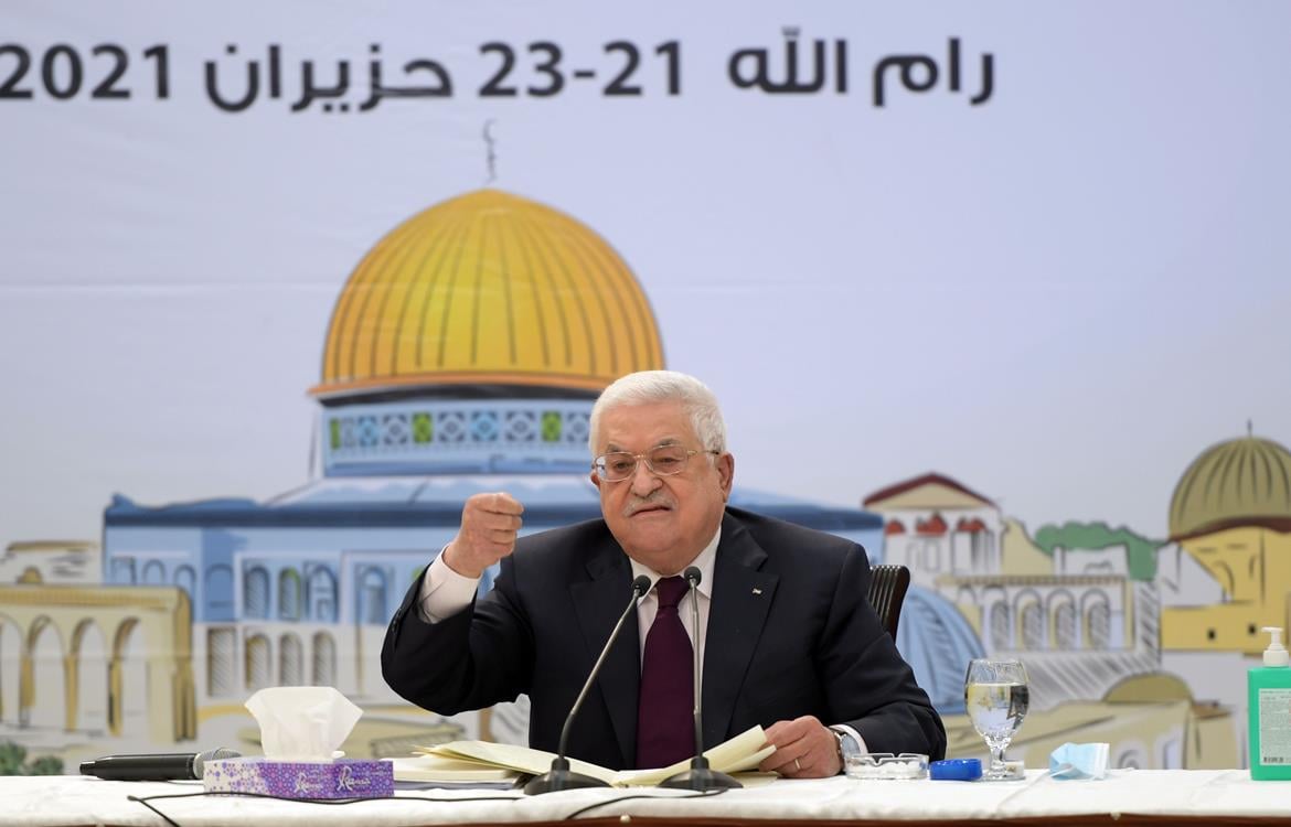 عباس يدعو الفصائل الفلسطينية إلى حوار جاد لإنهاء الانقسام الداخلي