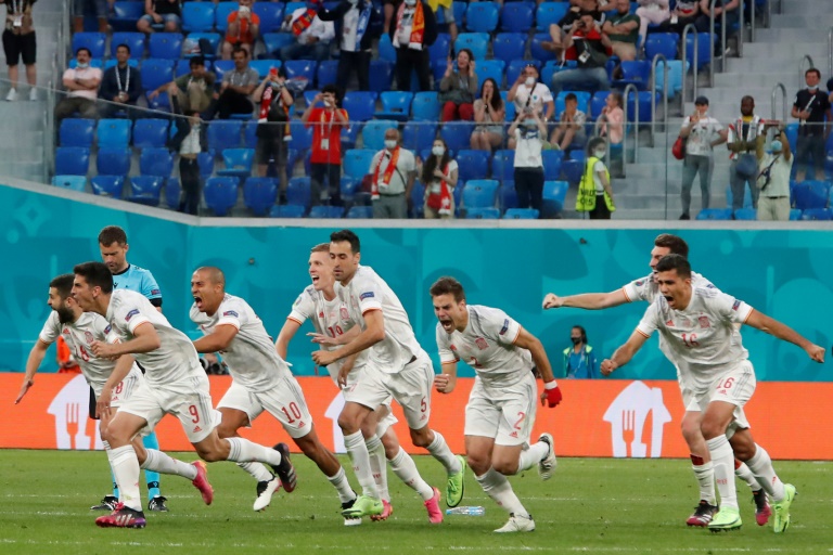 اسبانيا تسقط سويسرا بركلات الترجيح وتبلغ نصف نهائي كأس أوروبا