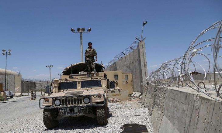 الأمن الأفغاني يصد هجوما لطالبان على قاعدة باغرام الجوية
