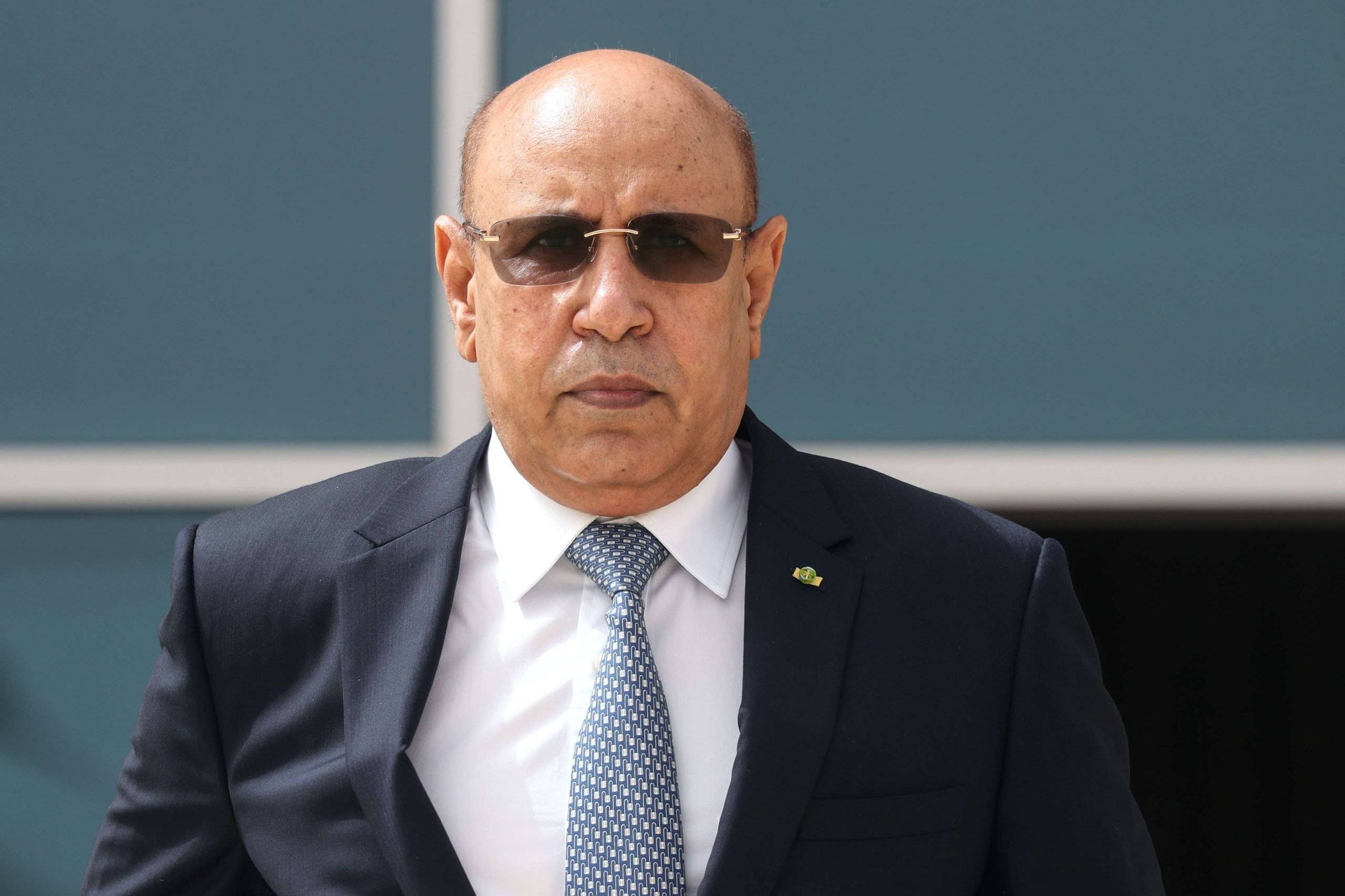 رئيس موريتانيا يلوح بإجراءات لمواجهة نشر الشائعات عبر الإنترنت