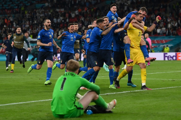 كأس أوروبا: إيطاليا تحرز لقبها الثاني بعد 1968 بركلات الترجيح ضد إنكلترا 