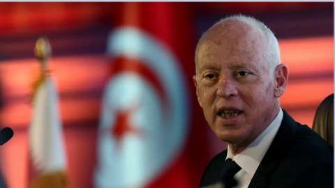“مجلس 25 يوليو” يدعو الرئيس التونسي لانتخابات مبكرة