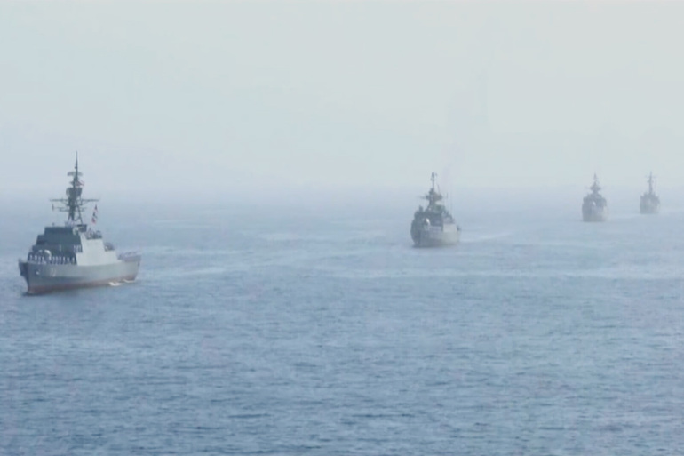 مناورات بحرية بين روسيا وإيران والصين بمياه الخليج