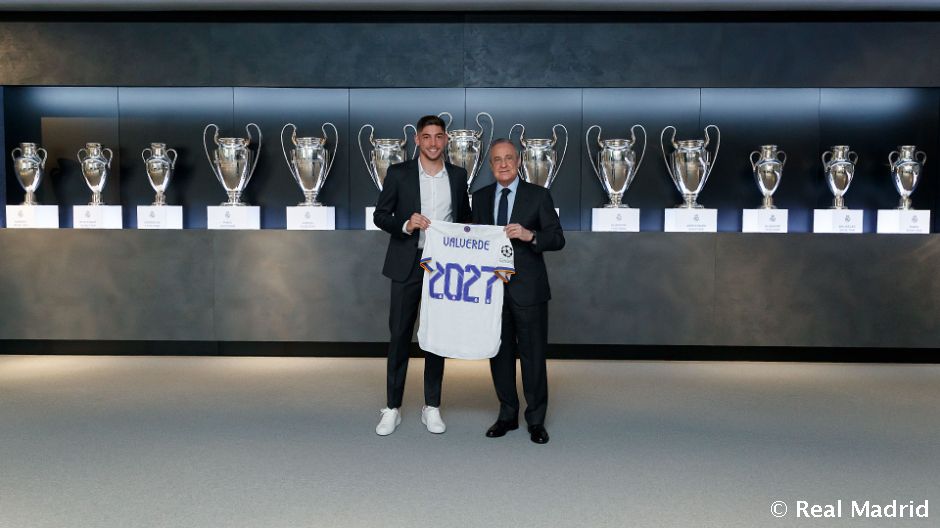 فالفيردي يمدد عقده مع ريال مدريد حتى 2027