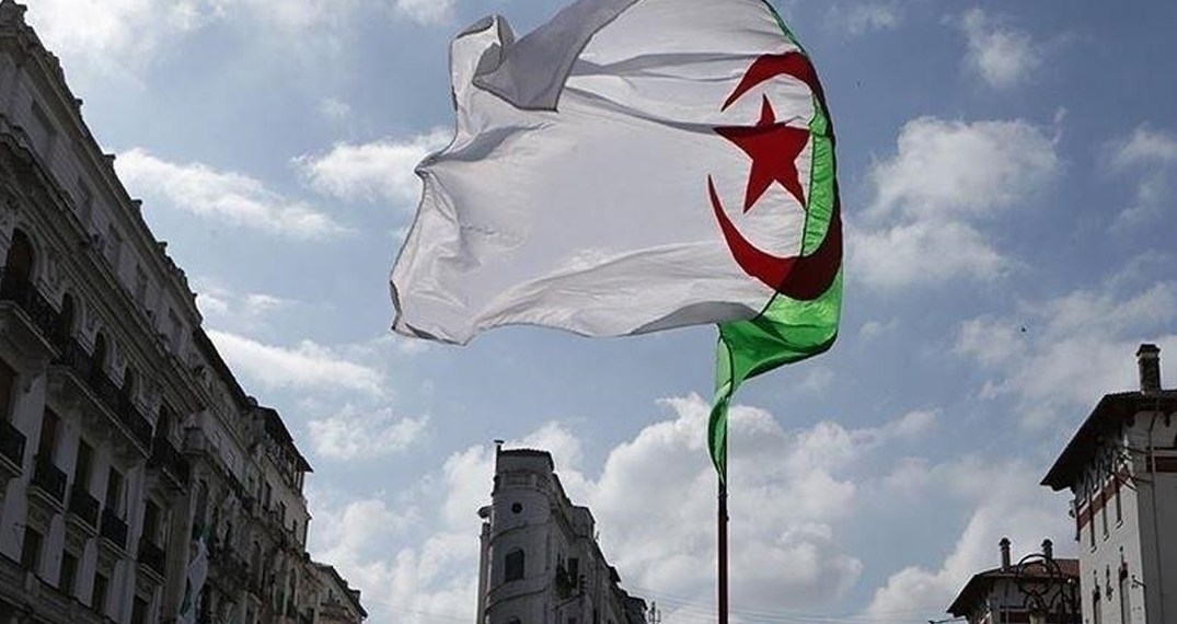 وكالة أنباء الجزائر الرسمية تهاجم نظيرتها الفرنسية