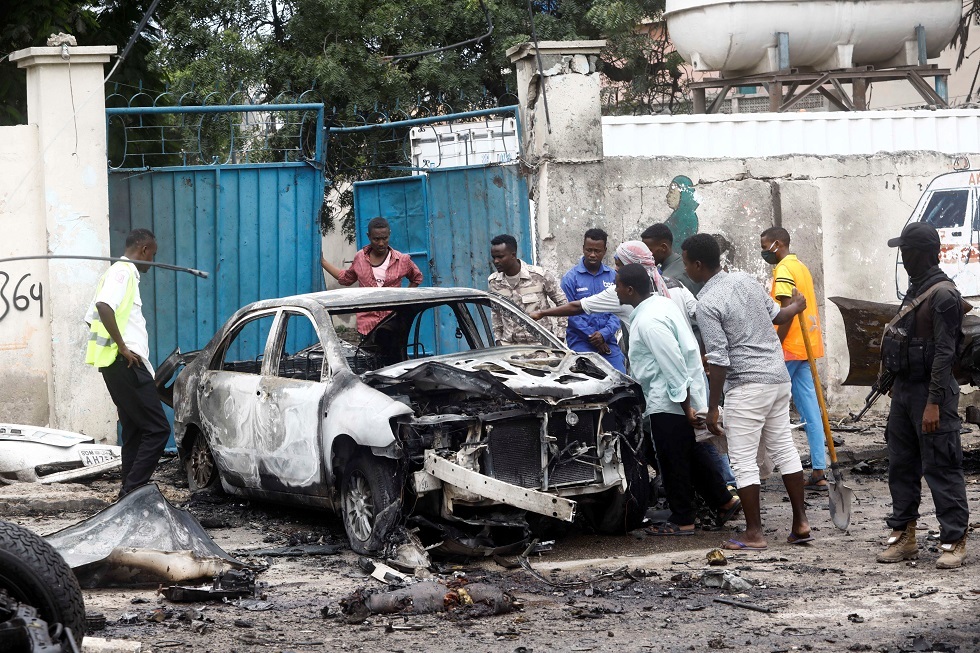 الصومال.. قتلى بتفجير لغم داخل مركز شرطة وسط البلاد