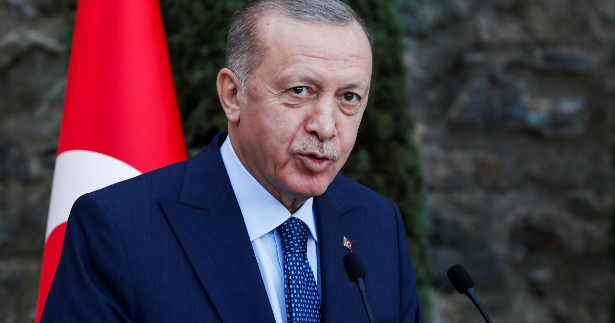 أردوغان:طرد السفراء لم يكن استعراضاً للقوة..وأنا لا أتراجع