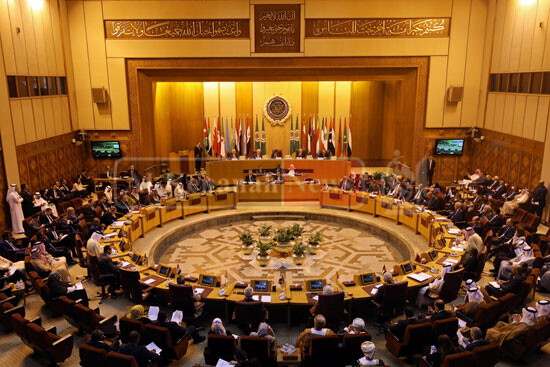وفد من الجامعة العربية يزور لبنان الإثنين لبحث الأزمة مع دول خليجية