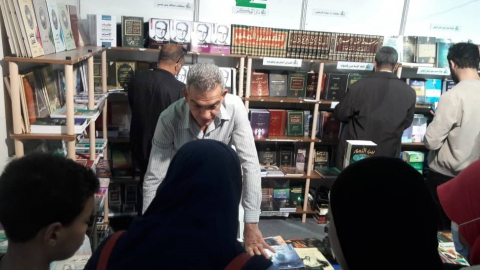 معرض تونس للكتاب يعرض 10 تجارب إبداعية لكتاب عرب.. اعرفهم