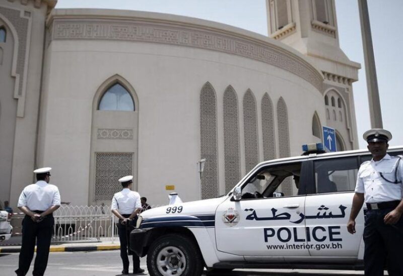 البحرين تعلن إحباط عمليات إرهابية وضبط أسلحة ومتفجرات إيرانية