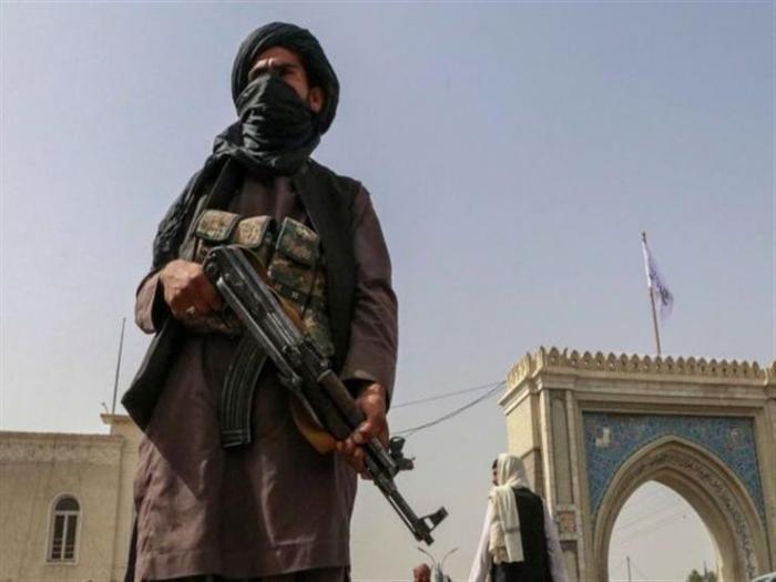 نجاة حاكم ولاية “بانشير” في حكومة طالبان من هجوم قنبلة في كابول
