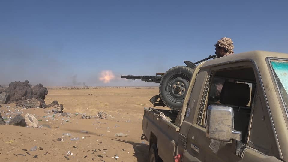 معارك حامية الوطيس في جنوب مأرب ومصرع (150) حوثي وتدمير ورش لتركيب الصواريخ ومنظومات اتصالات ومخازن أسلحة في صنعاء 