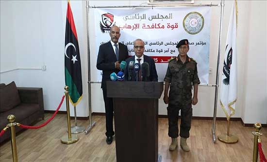 المجلس الرئاسي الليبي يشيد بلقاء رئيس أركان الجيش مع قائد قوات حفتر