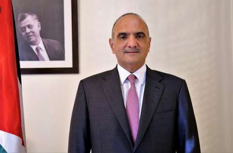رئيس الحكومة الأردنية في الحجر المنزلي إثر إصابة نجله بكورونا