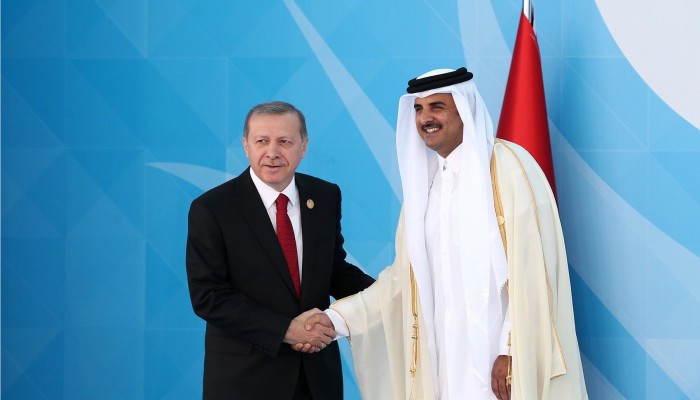 أردوغان يهنئ أمير قطر باليوم الوطني