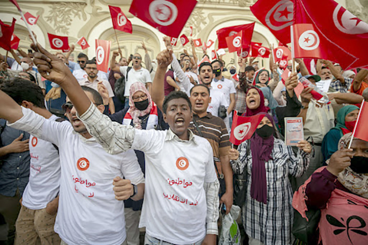تعليق اعتصام “مواطنون ضد الانقلاب” في تونس حفاظا على سلامة المشاركين