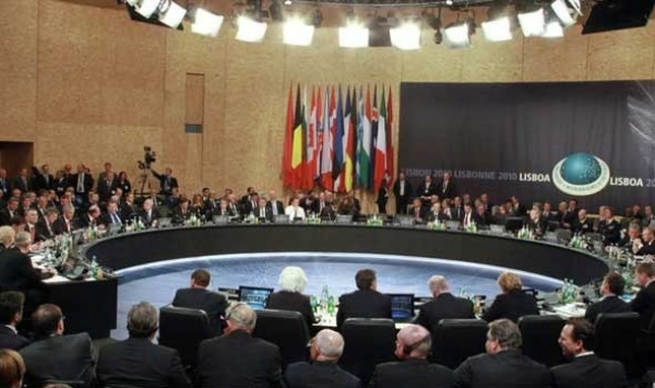 موسكو تدرس اقتراح حلف الأطلسي إجراء محادثات في 12 يناير