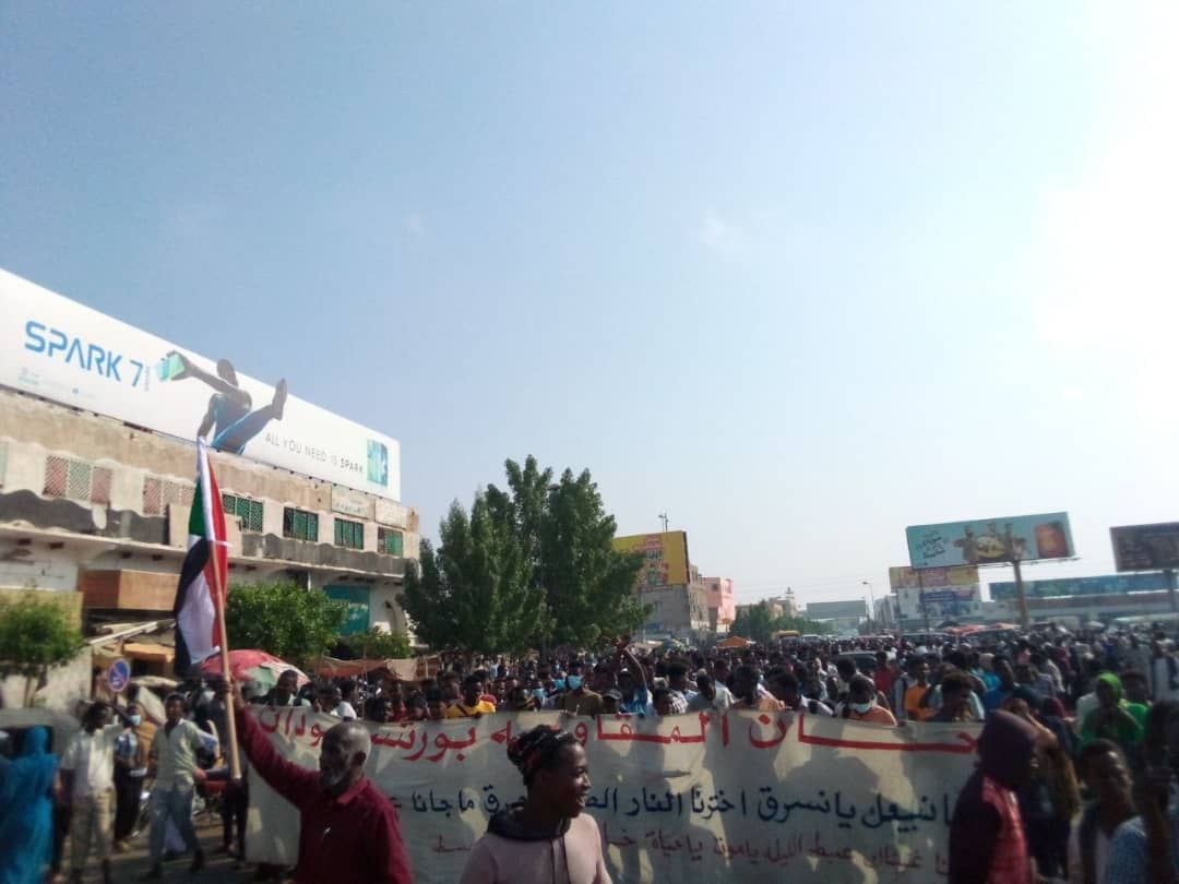 السودان.. مظاهرات في 4 مدن للمطالبة بالحكم المدني
