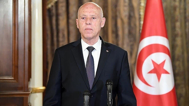 جمعيات تونسية تدعو الرئيس لـ”الاعتذار” عن اعتداءات ذكرى الثورة