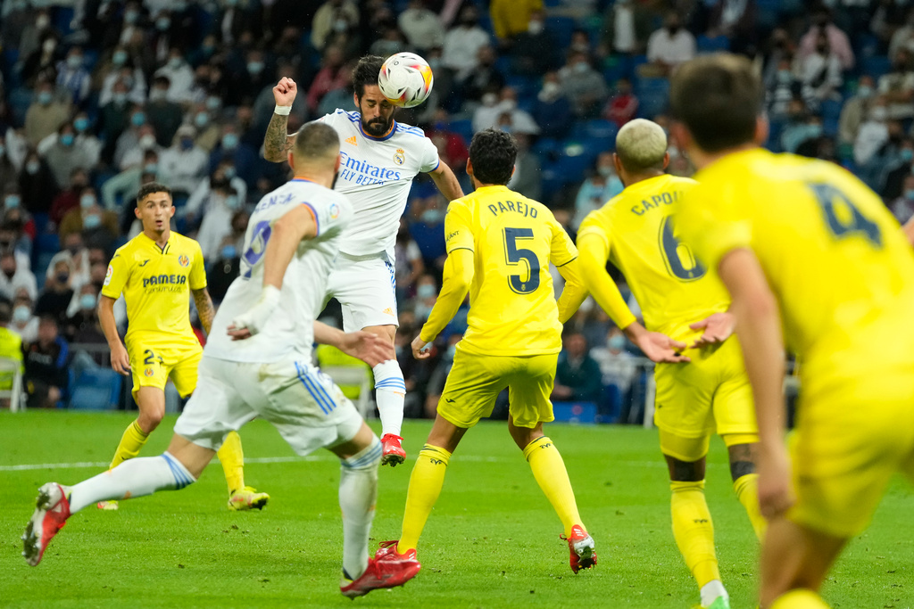 ريال مدريد يصطدم بالغواصات الصفراء.. وبرشلونة على موعد مع الديربي