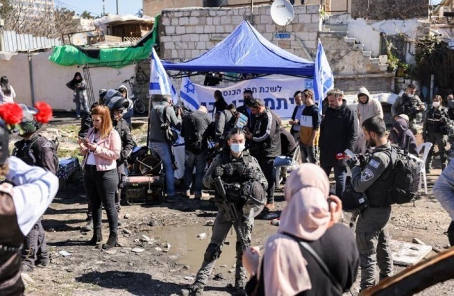 “علماء فلسطين” تستنكر اعتداءات المستوطنين بحي الشيخ جراح
