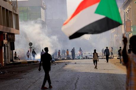 “أطباء السودان”: ارتفاع عدد ضحايا الاحتجاجات إلى 83 قتيلاً