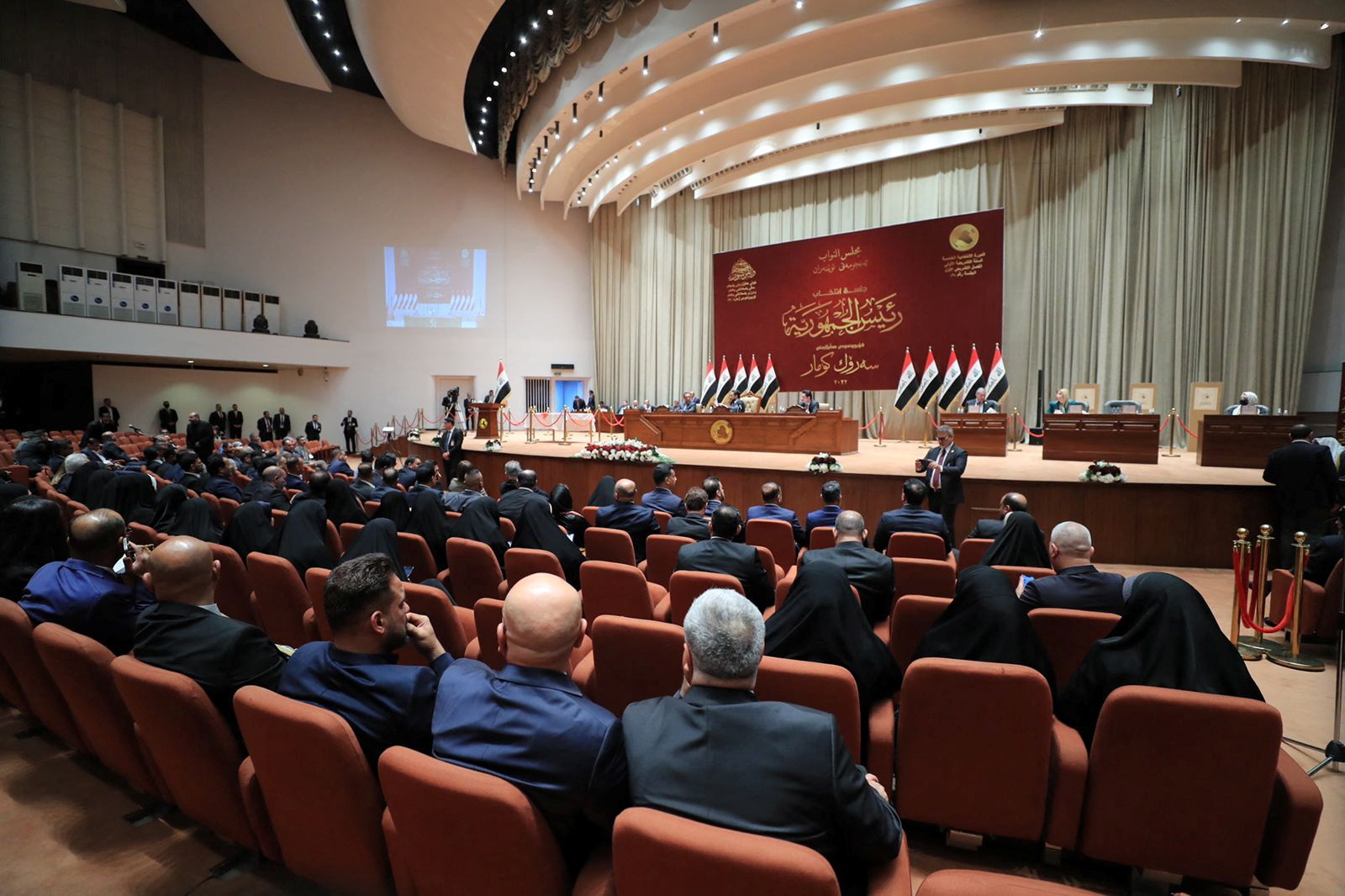برلمان العراق يخفق في انتخاب رئيس جديد للبلاد لعدم اكتمال النصاب القانوني