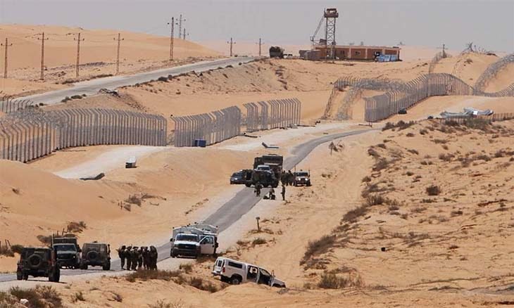 مقتل خمسة عسكريين مصريين في هجوم بشمال سيناء