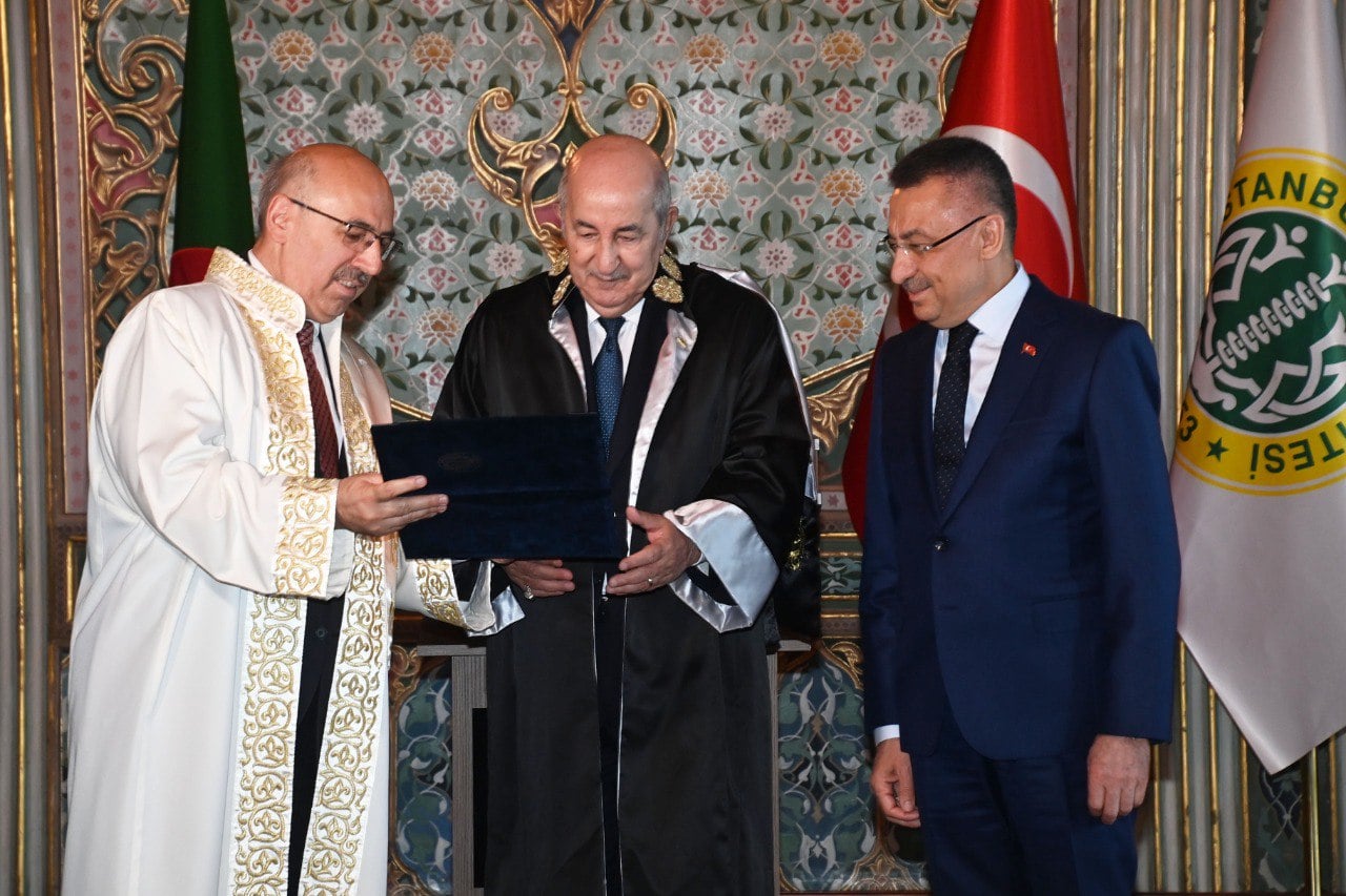 جامعة إسطنبول تمنح الرئيس الجزائري دكتوراه فخرية