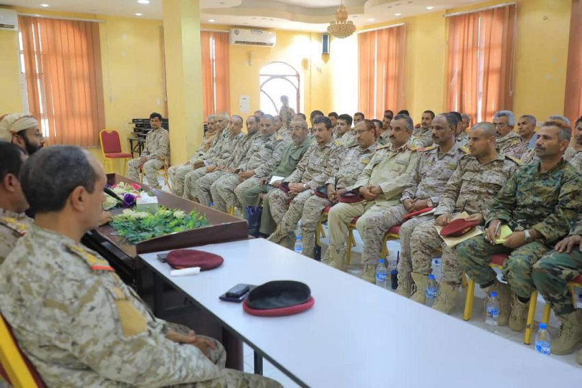 ندوة توعوية تدعو لتوحيد الصف الوطني وحشد الجهود والطاقات خلف مجلس القيادة الرئاسي