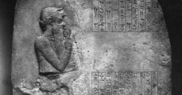 كيف كانت الحياة في بابل القديمة بين قوانين حمورابي وحقوق المرأة؟