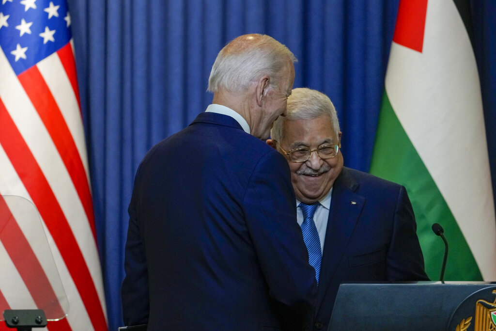 بايدن يضغط على الفلسطينيين للتعاون في اتفاقات إبراهيم
