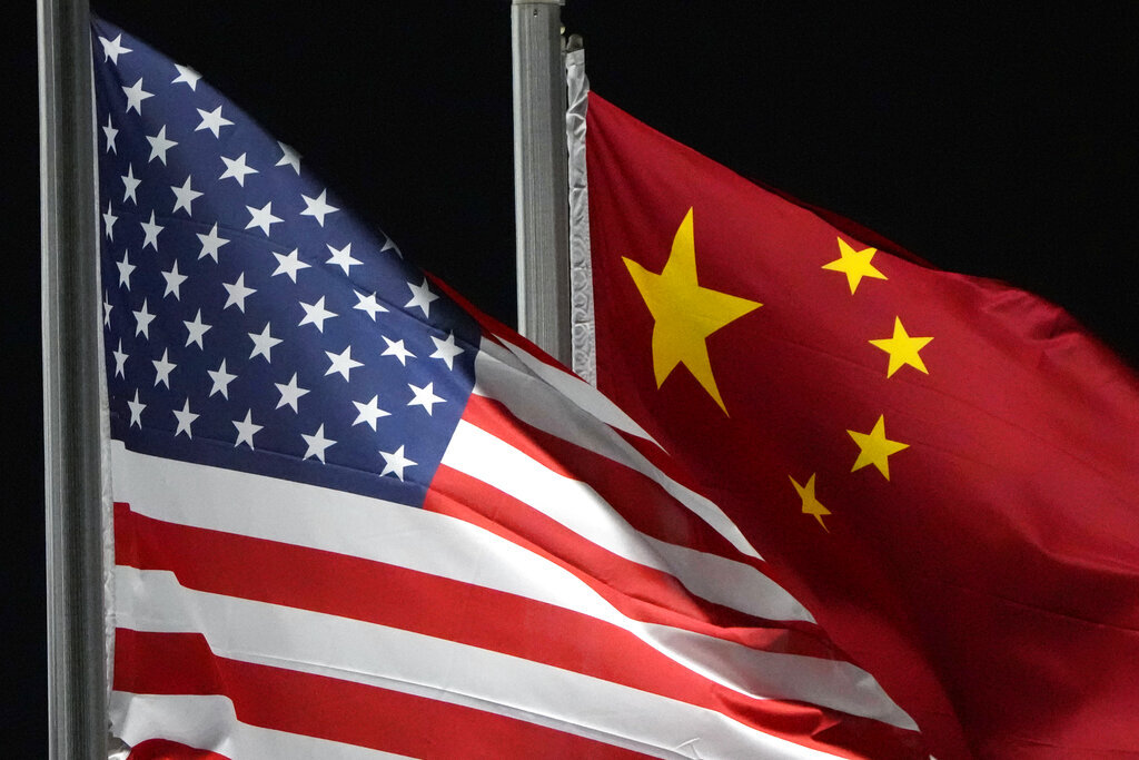 البيت الأبيض يدين تعليق الصين لتعاونها في مجال مكافحة المخدرات
