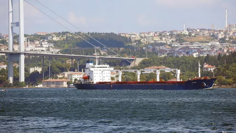 لبنان يرفض شراء الذرة الأوكرانية المتوجهة لميناء طرابلس على متن سفينة 