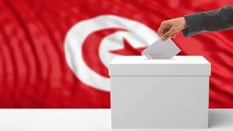 تونس.. انطلاق الفترة الانتخابية التشريعية اعتبارًا من منتصف الليل
