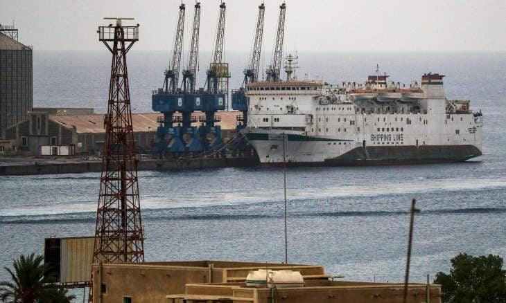 الجيش السوداني يبدأ عمليات بحث إثر غرق سفينة تجارية بالبحر الأحمر