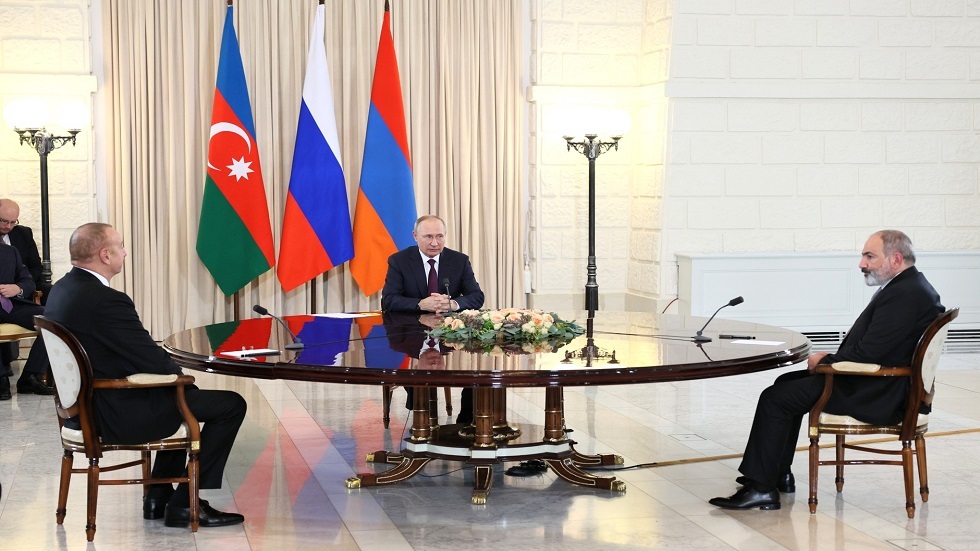 بدء الاجتماع الثلاثي بين بوتين وعلييف وباشينيان