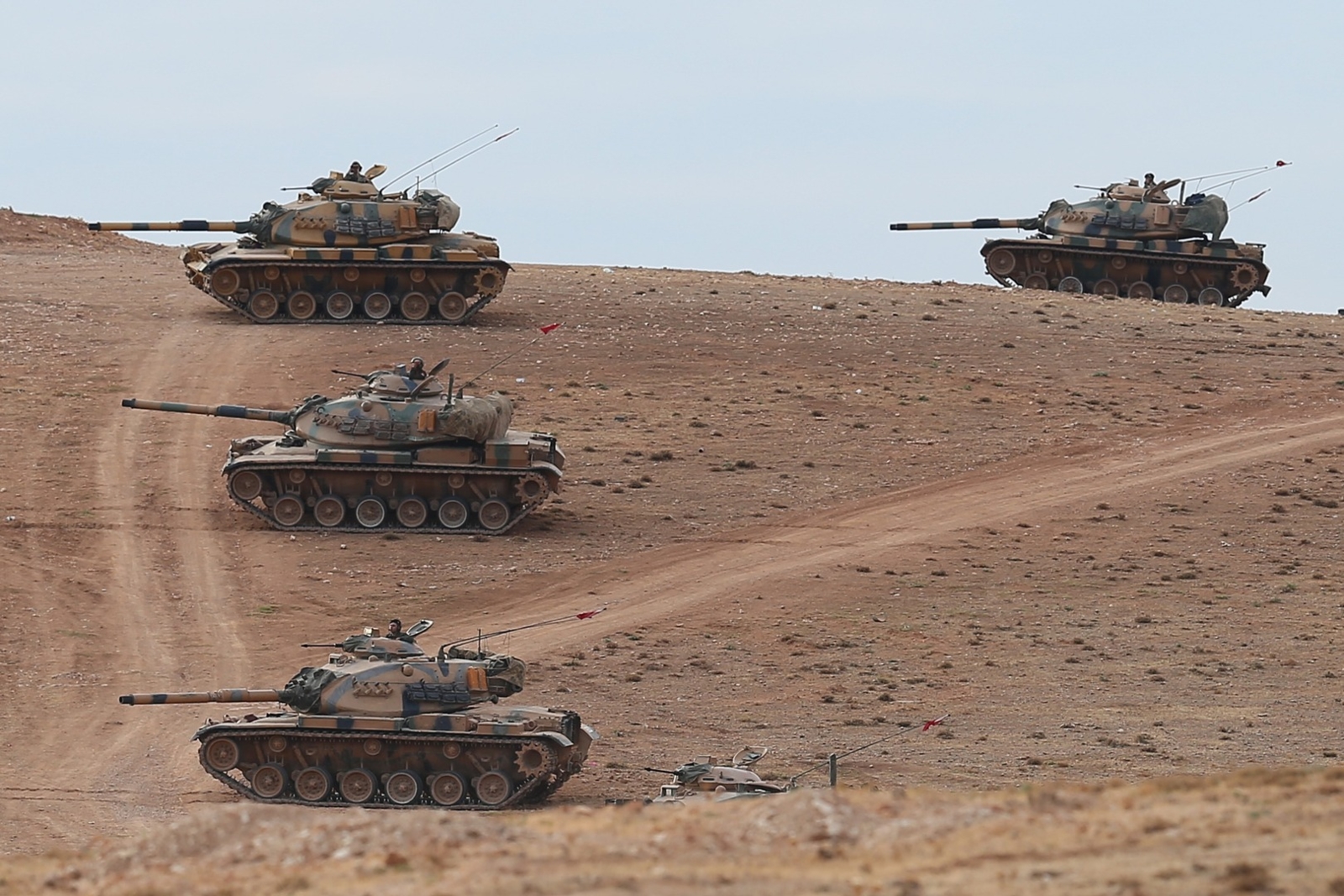 قصف تركي يستهدف قوات أمن مخيم الهول في شمال شرق سوريا  