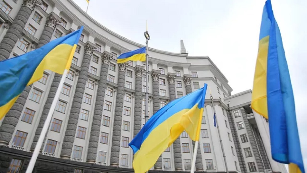 وزير البنية التحتية الأوكراني يقدم استقالته