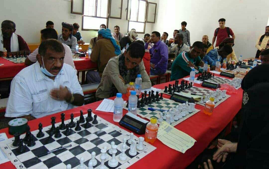 بطولة النخبة الفردية للشطرنج تدخل يومها الثالث وسط منافسات ساخنة ومعارك شرسة 