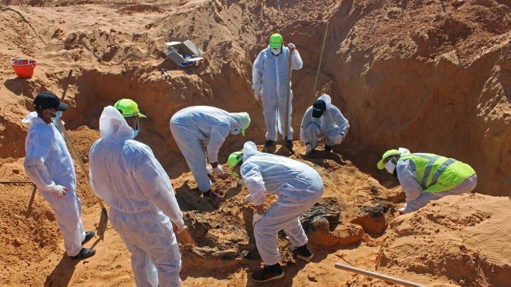 ليبيا.. العثور على 18 جثة بمقبرة جماعية في معقل سابق لـ»داعش»