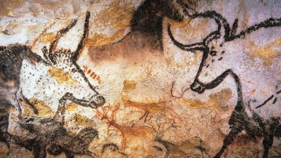 تؤرخ لأقدم تقويم قمري.. اكتشاف كتابة ورموز بدائية تعود لأكثر من 20 ألف عام